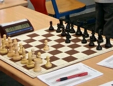 Chessimo-Juli2017-StefanU8_crop_225x170